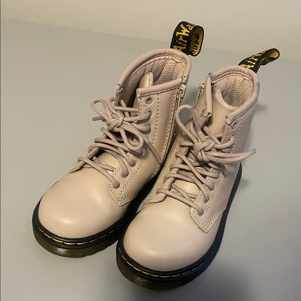 Dr. Martens light tan toddler Lace-Up Boots size 8
